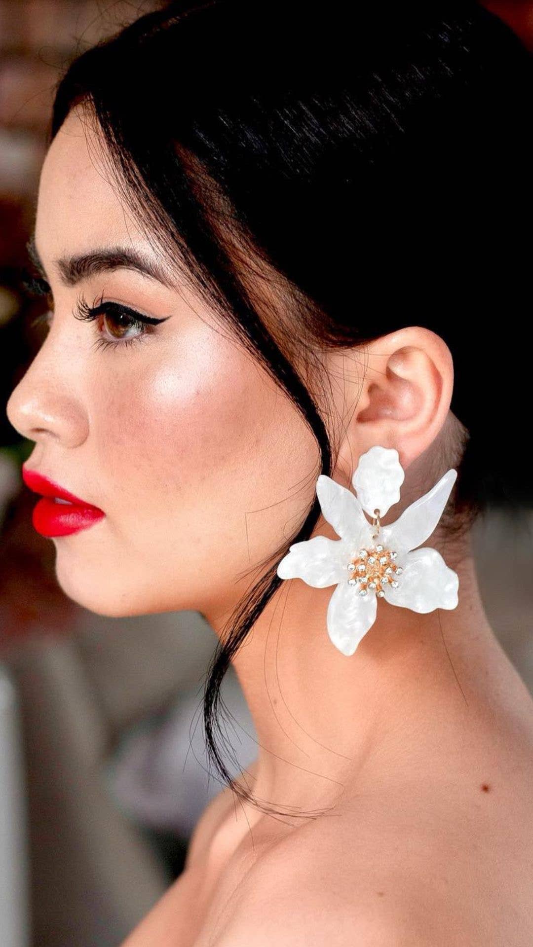 White Flower Earrings