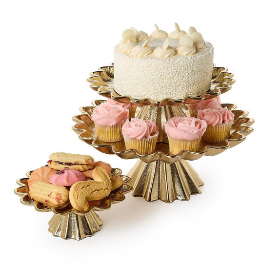 Set of 3 Scalloped Edge Gold Cake Stands