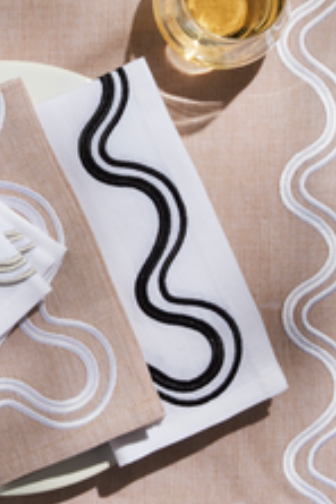 Black Squiggly Napkin Set
