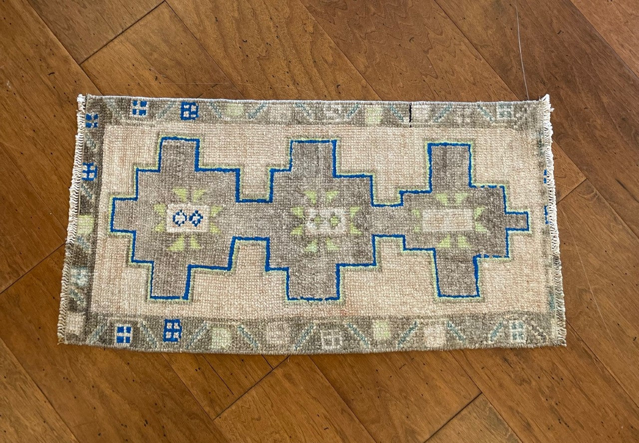 Turkish Oushak Mini Rug - Royal Lime