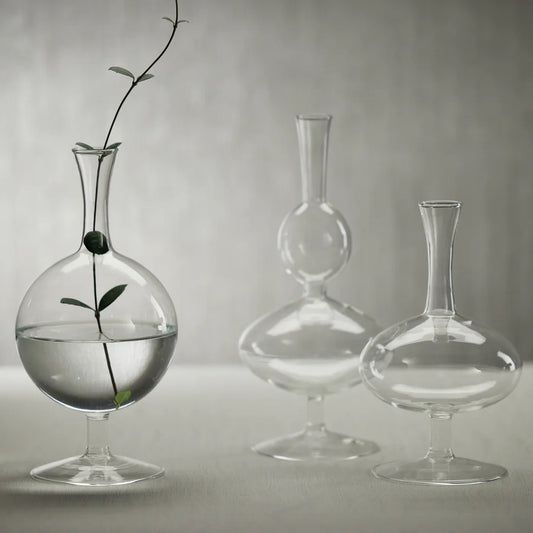 Lily Footed Vase - Round