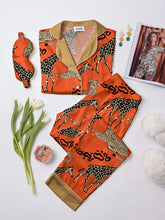 Load image into Gallery viewer, Vaani Giraffe Pajama Pant Set
