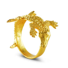 Load image into Gallery viewer, Gold Alligator Napkin Rings
