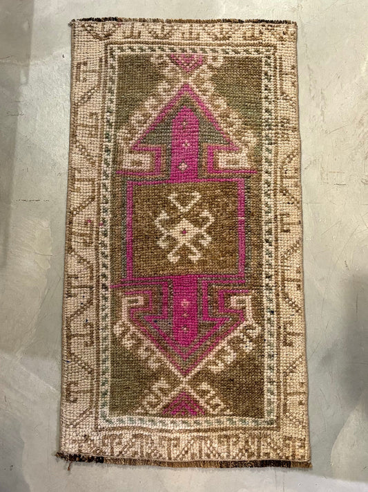 Turkish Oushak Mini Rug - Oliver