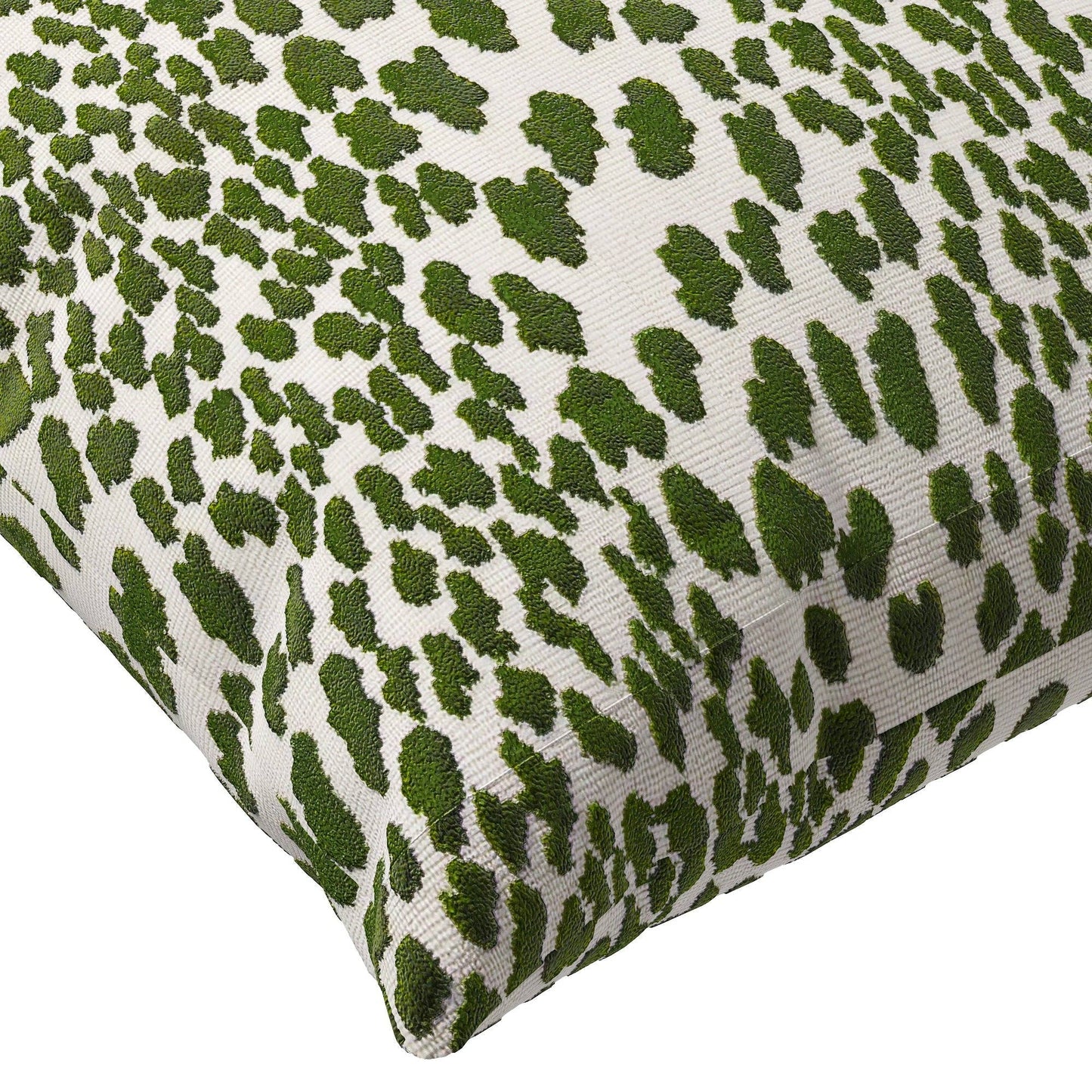 Glenbriar Throw Pillow 22x22”