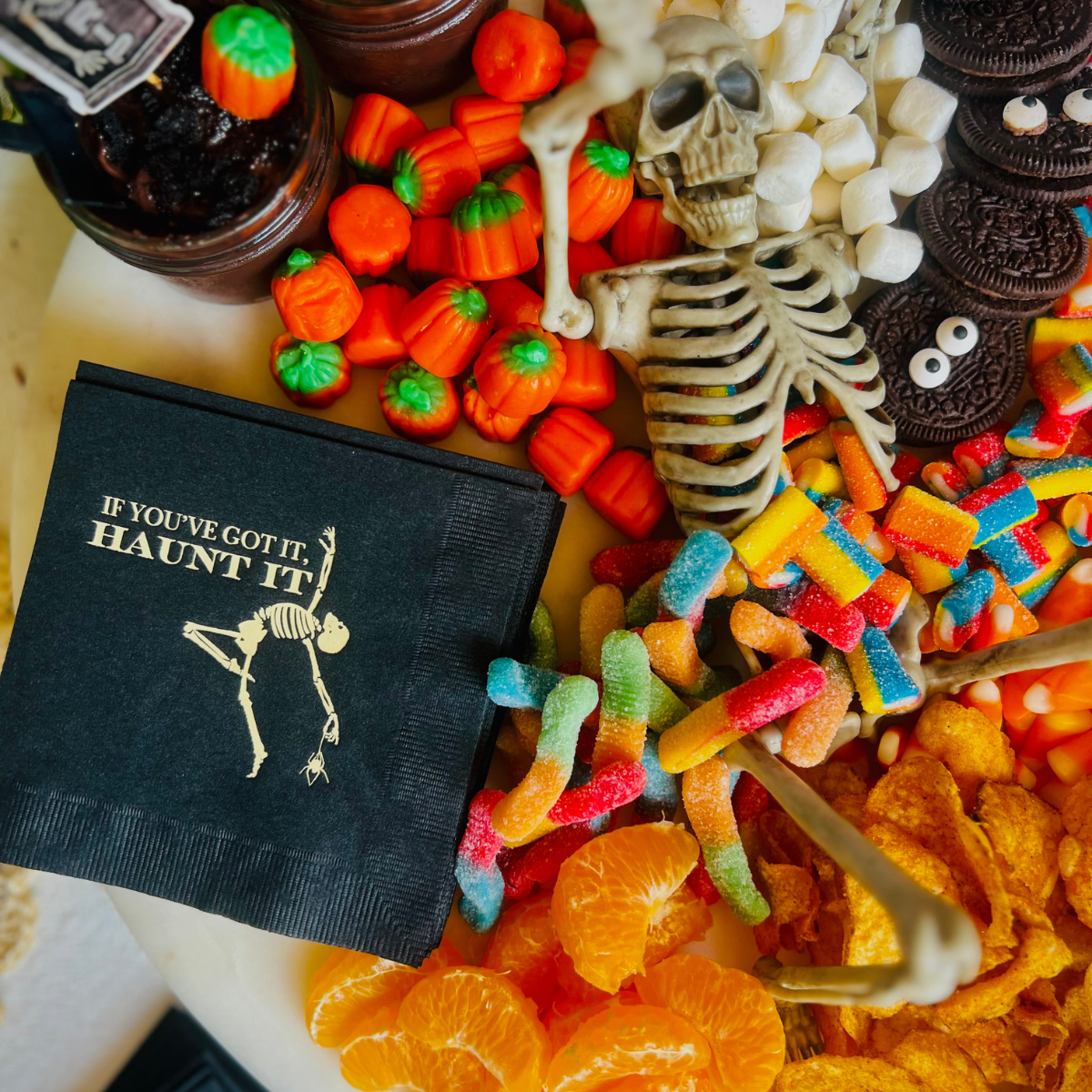 If You've Got It Haunt It Halloween Cocktail Paper Napkins