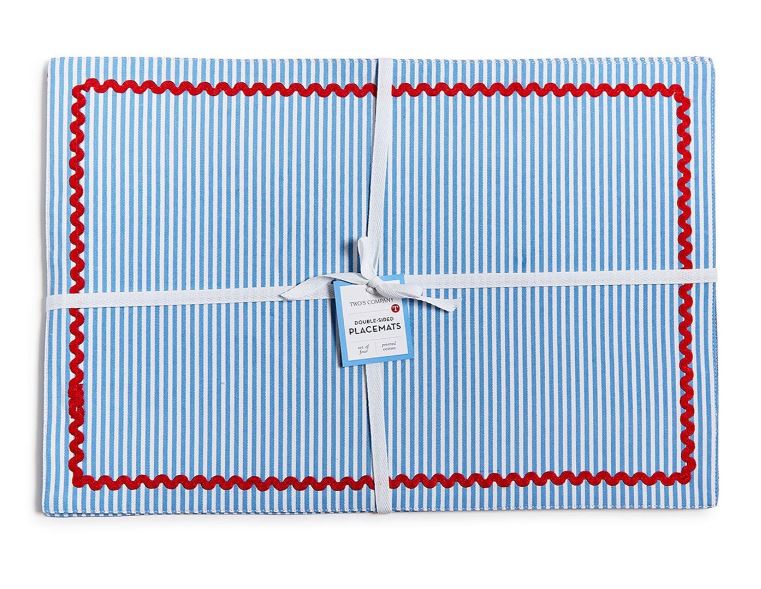 Red, White and Bloom Set of 4 Double-Sided Fabric Placemat