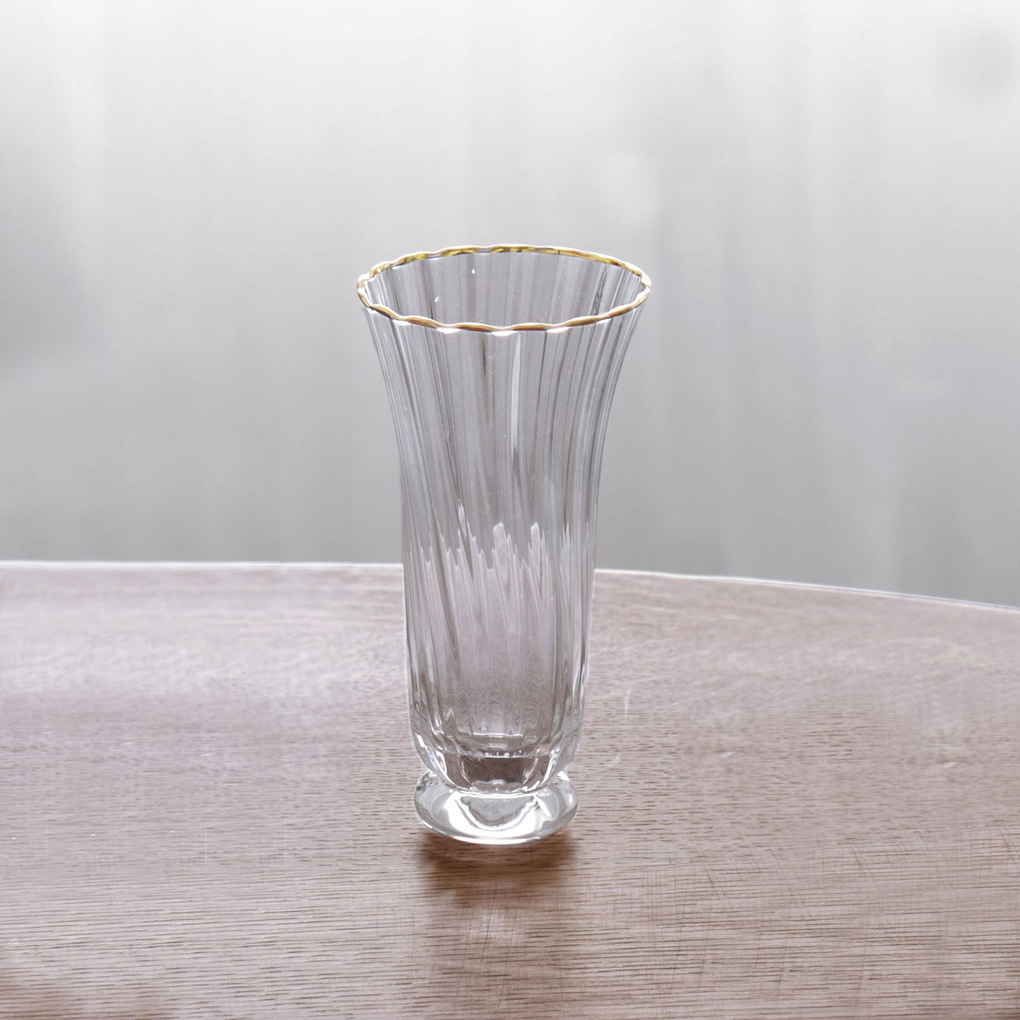 Audrey Stemless Flute w/ Gold Rim